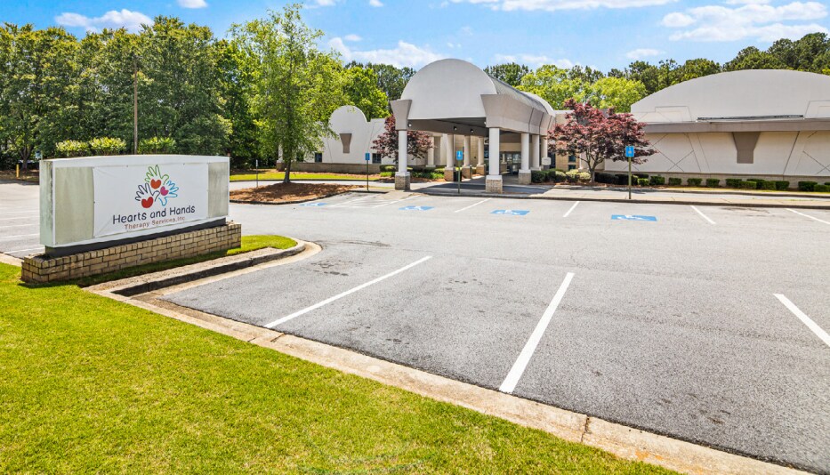 2201 Mt Zion Pky, Jonesboro, GA for sale Primary Photo- Image 1 of 1