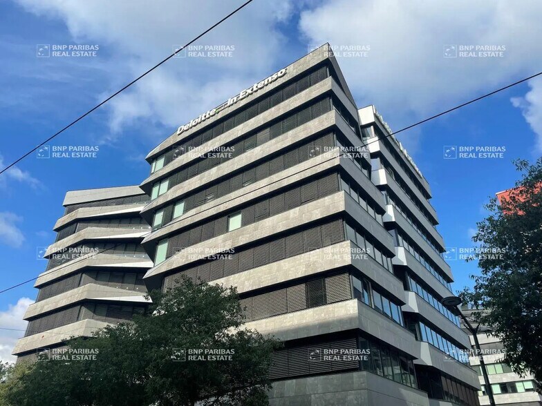 Office in Lyon for lease - Building Photo - Image 2 of 13