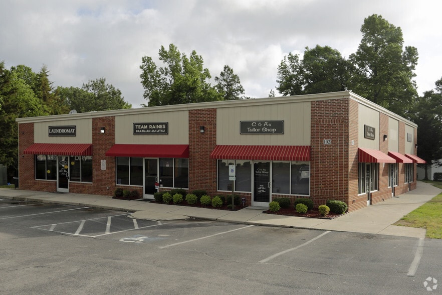 102 S 1st Ave, Knightdale, NC for lease - Primary Photo - Image 1 of 6