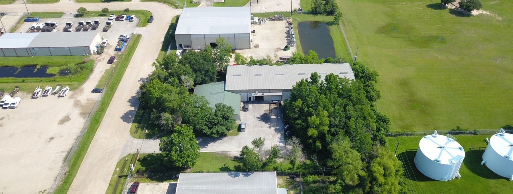 13610 Rankin Cir E, Houston, TX for lease Primary Photo- Image 1 of 6