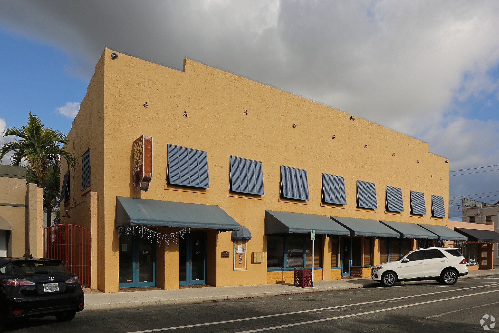 25 S J St, Lake Worth, FL for sale Primary Photo- Image 1 of 1