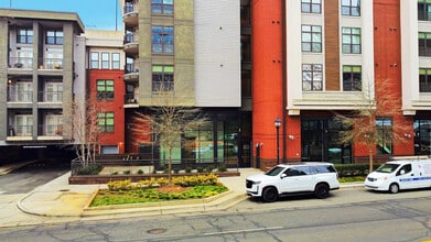 1750 Camden Rd, Charlotte, NC for lease Interior Photo- Image 1 of 6