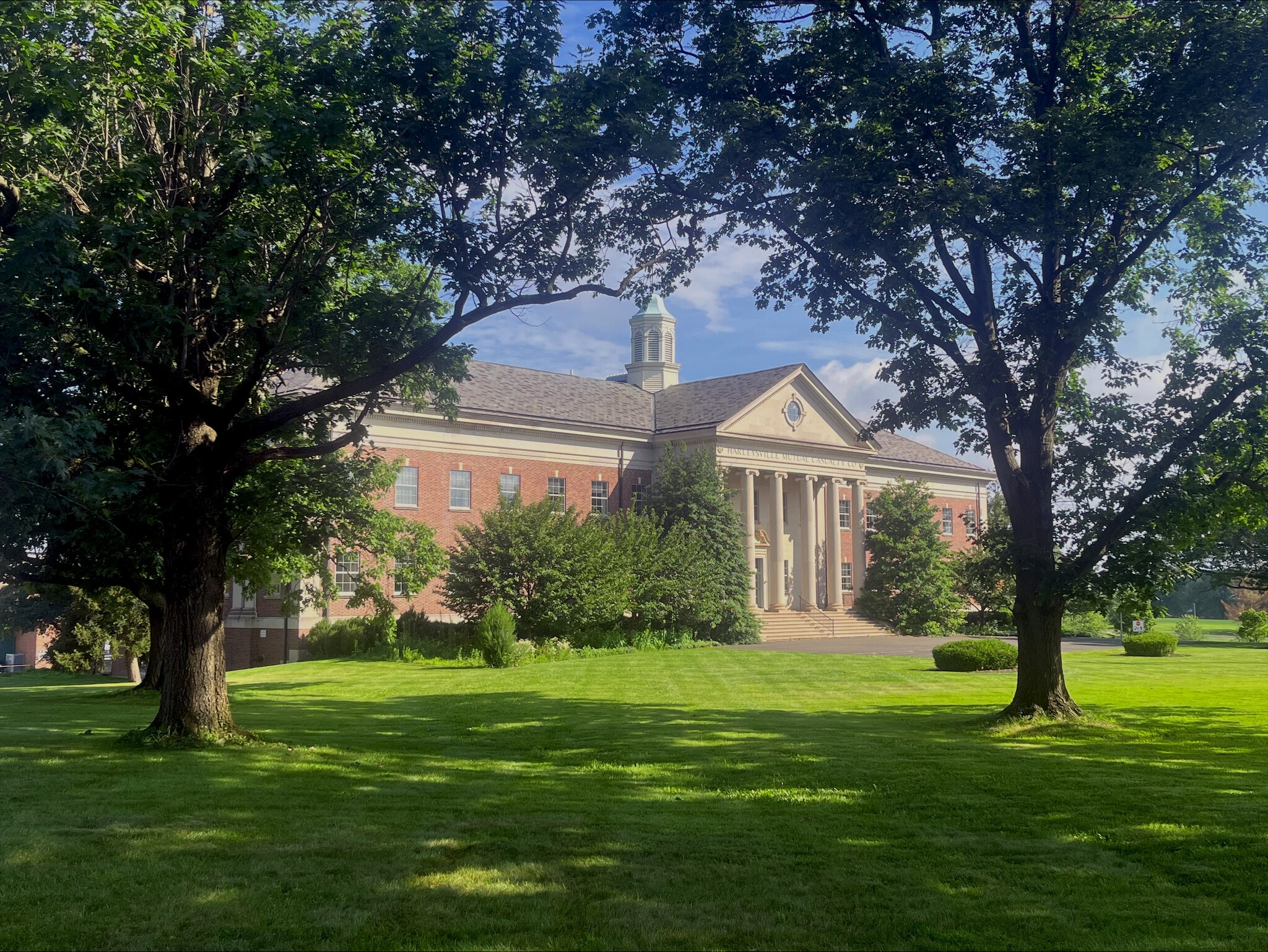 355 Maple Ave, Harleysville, PA for lease Building Photo- Image 1 of 5