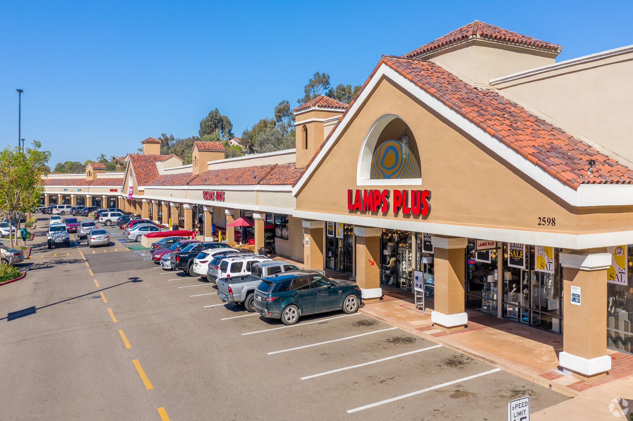 2434-2598 Vista Way, Oceanside, CA for lease Building Photo- Image 1 of 31