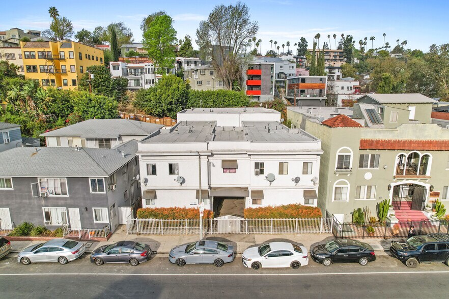 957 Vendome St, Los Angeles, CA for sale - Building Photo - Image 2 of 8