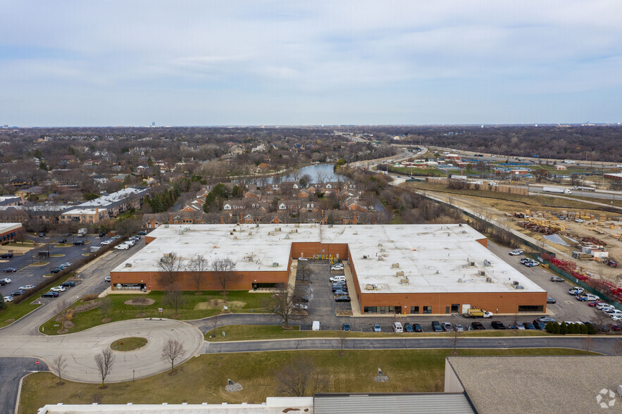 161 Tower Dr, Burr Ridge, IL for lease - Aerial - Image 2 of 7