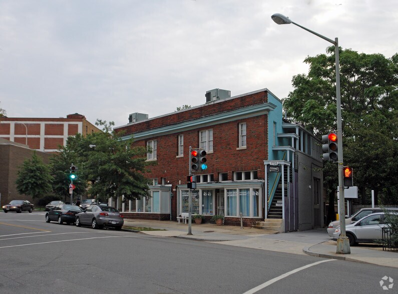 1720-1722 Florida Ave NW, Washington, DC for lease - Primary Photo - Image 2 of 4