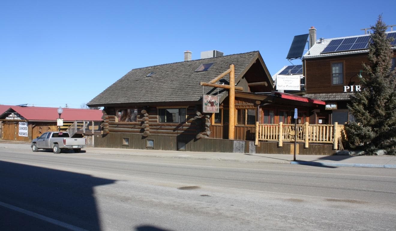 101 N Central Ave, Ely, MN for sale Primary Photo- Image 1 of 1