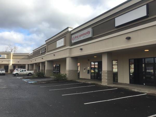 164-182 Melton Rd, Creswell, OR for lease - Building Photo - Image 1 of 11