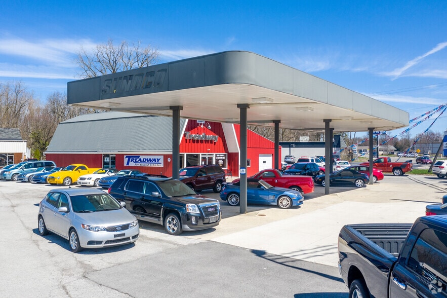 1058 Fostoria Ave, Findlay, OH for sale - Building Photo - Image 2 of 3