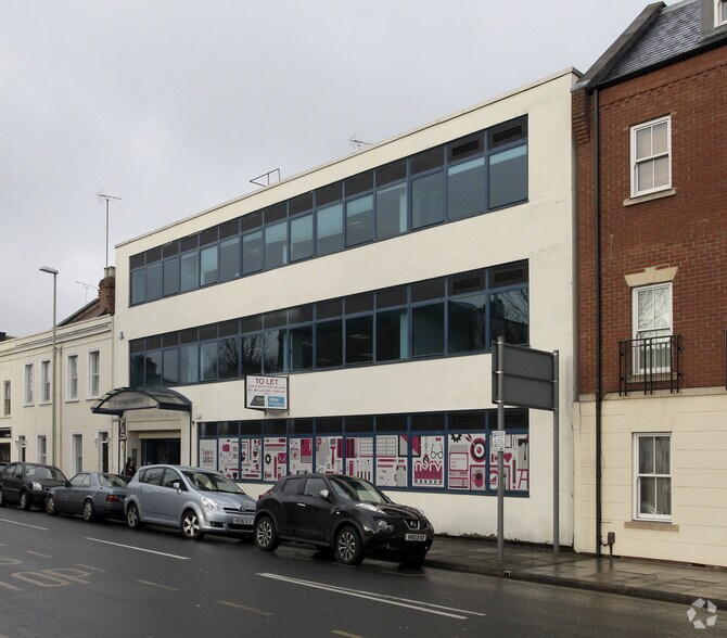 1314 Ambrose St, Cheltenham, GL50 3LG