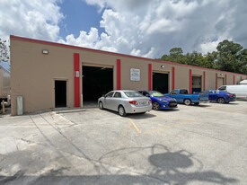 327 Parkridge Ave, Orange Park FL - Warehouse