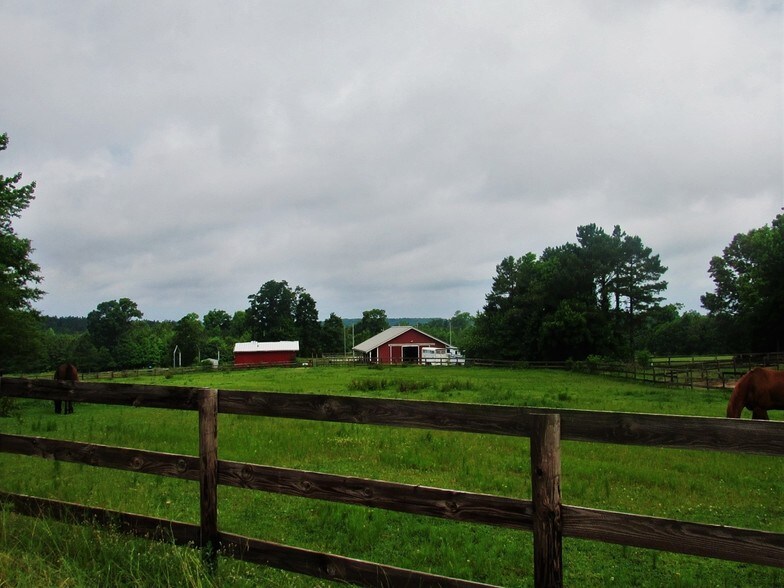 2541 Moss Ledford Rd, Franklinton, NC for sale - Primary Photo - Image 1 of 1