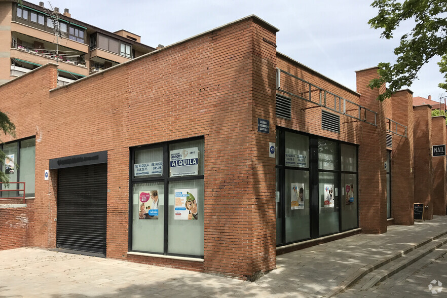 Retail in Tres Cantos, Madrid for lease - Interior Photo - Image 1 of 1