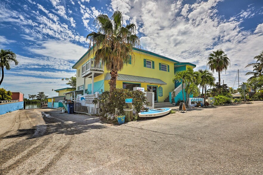 3 N Conch Ave, Conch Key, FL 33050