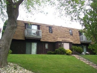 More details for 201 Weed St, Fox Lake, WI - Multifamily for Sale