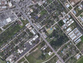 101 E Walker St, League City, TX - AERIAL  map view