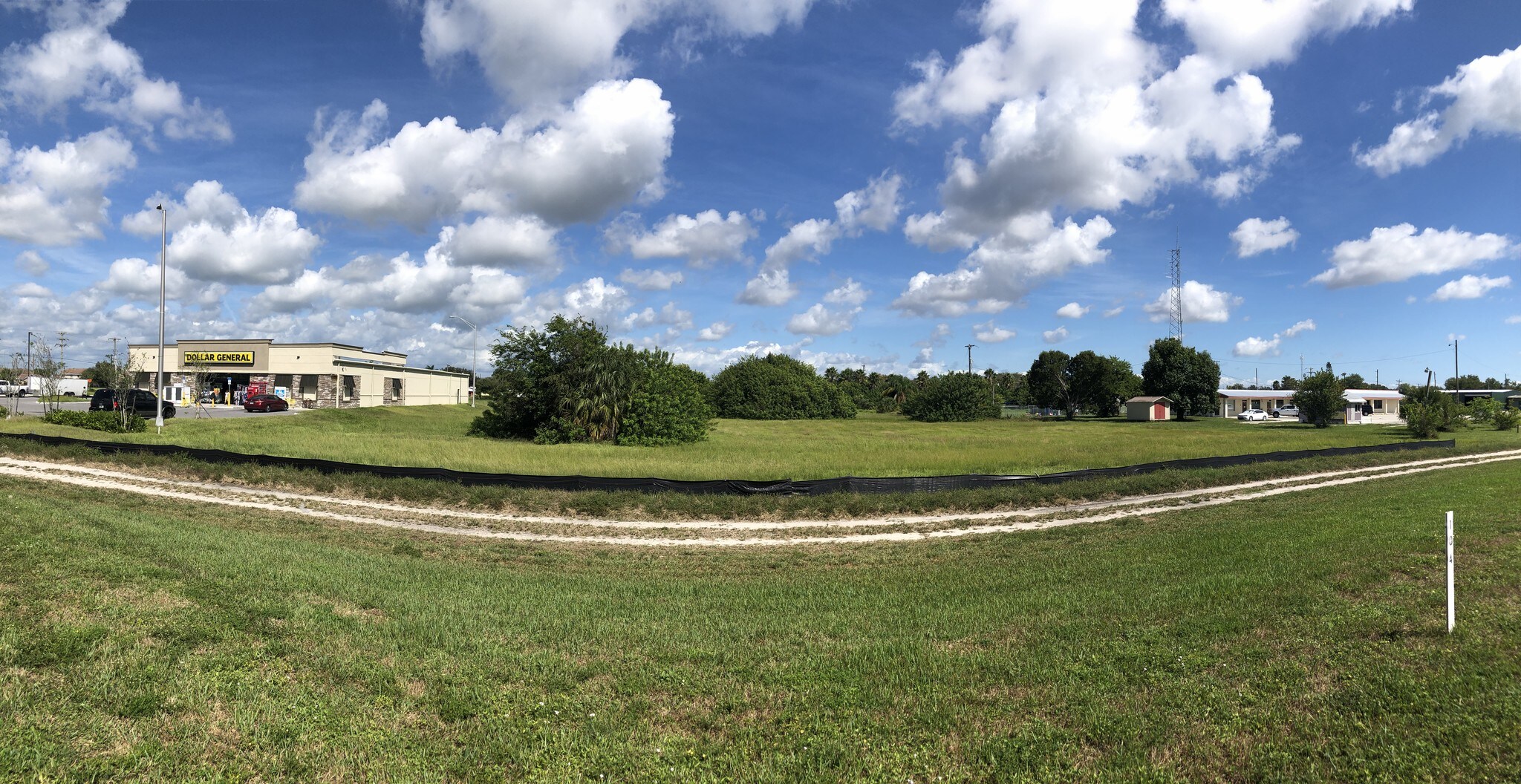 943 US Highway 27, Moore Haven, FL 33471 2± Acre Commercial Lot on US