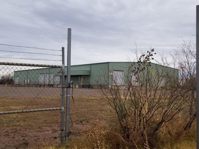 100 E 9th St, Douglas, AZ for lease - Building Photo - Image 3 of 6