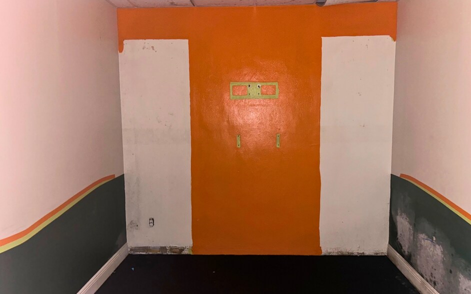 2328 Hollywood Blvd, Hollywood, FL for lease - Building Photo - Image 3 of 5