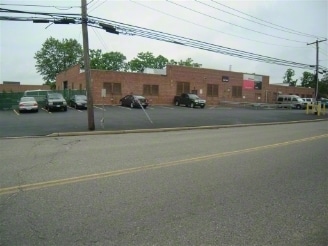 683 Middle Country Rd S, Saint James, NY for sale - Building Photo - Image 2 of 3