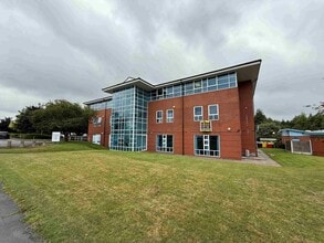 Newcastle Rd, Stoke On Trent for lease Building Photo- Image 2 of 16