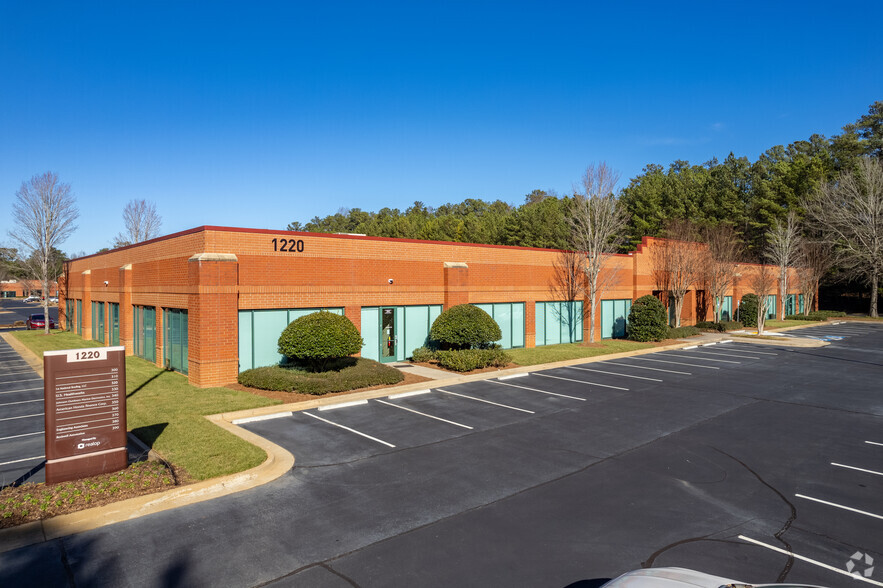 1220 Old Alpharetta Rd, Alpharetta, GA for sale - Primary Photo - Image 1 of 1