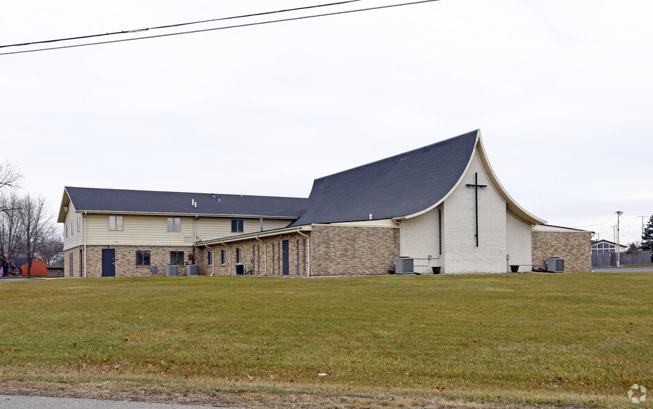 109 Moeller Rd, New Haven, IN for sale - Primary Photo - Image 1 of 1