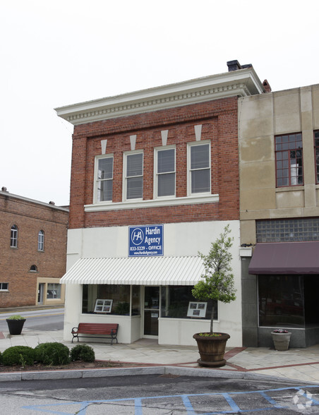 101 Main St, Clinton, SC for sale - Building Photo - Image 2 of 3