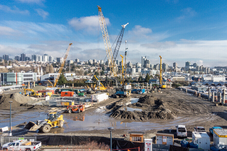 801 Harbourside Dr, North Vancouver, BC for lease - Primary Photo - Image 1 of 5