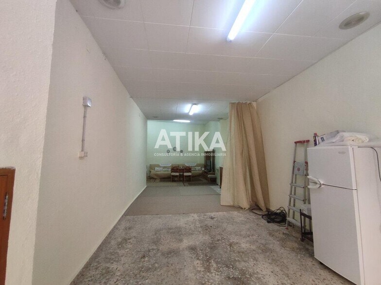 Retail in València for sale - Building Photo - Image 2 of 14