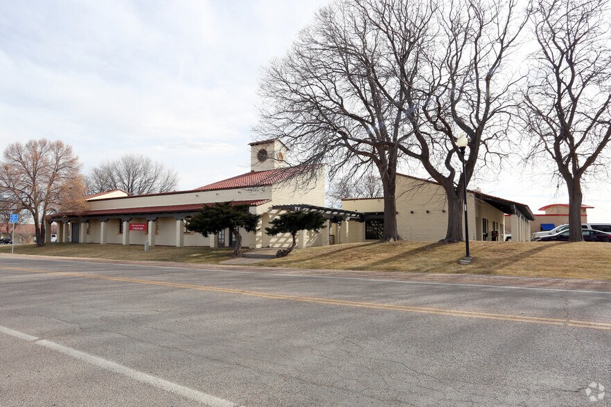 44 E Spaulding Ave, Pueblo, CO for lease - Primary Photo - Image 1 of 25