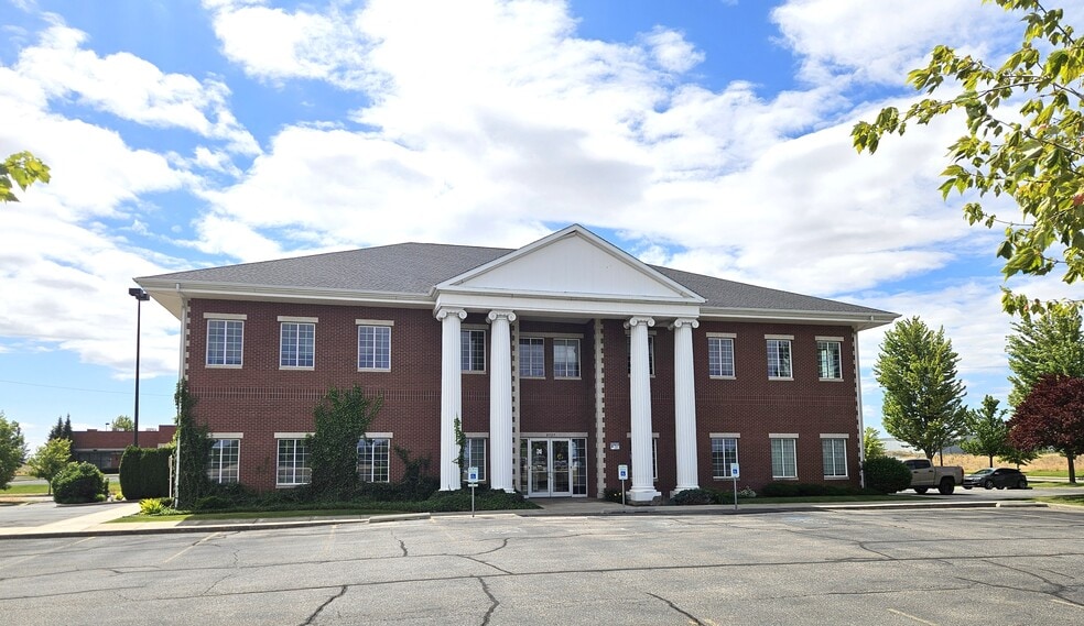 8727 W Highway 2, Spokane, WA for sale - Building Photo - Image 1 of 3