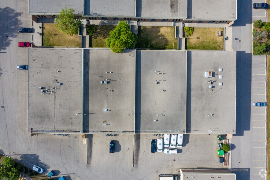 7058 Farrell Rd SE, Calgary, AB T2H 0T2 Office for Lease