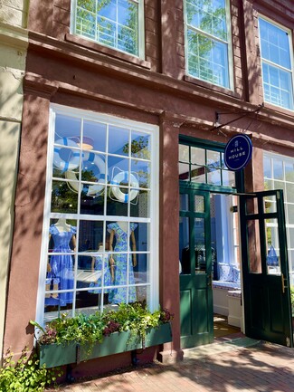 More details for 33 Main St, Nantucket, MA - Retail for Sale