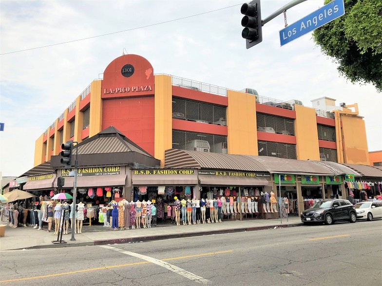 1301-1309 S Los Angeles St, Los Angeles, CA for lease - Building Photo - Image 2 of 8