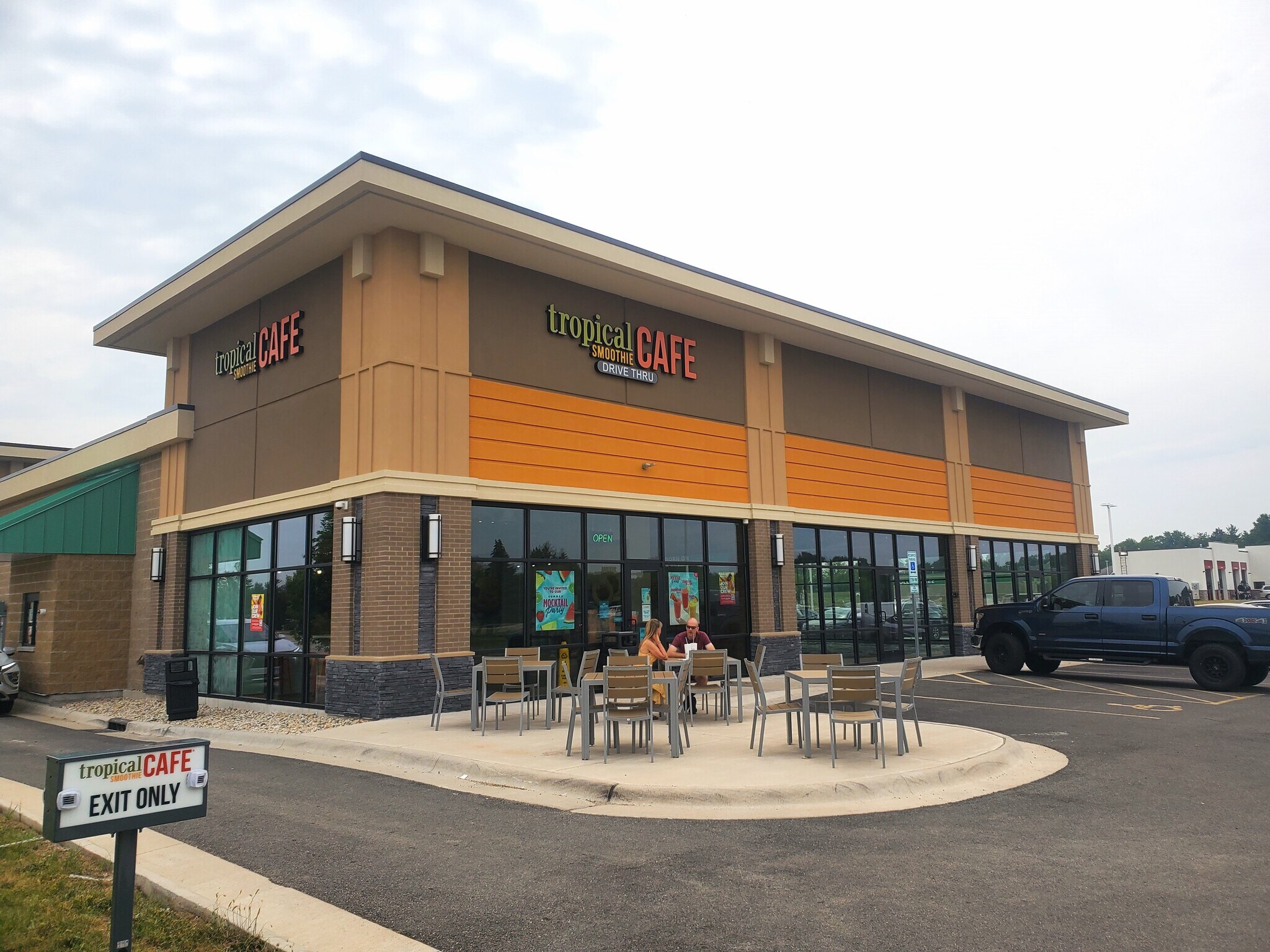 1998 McFarland Rd, Rockford, IL 61107 Retail for Lease