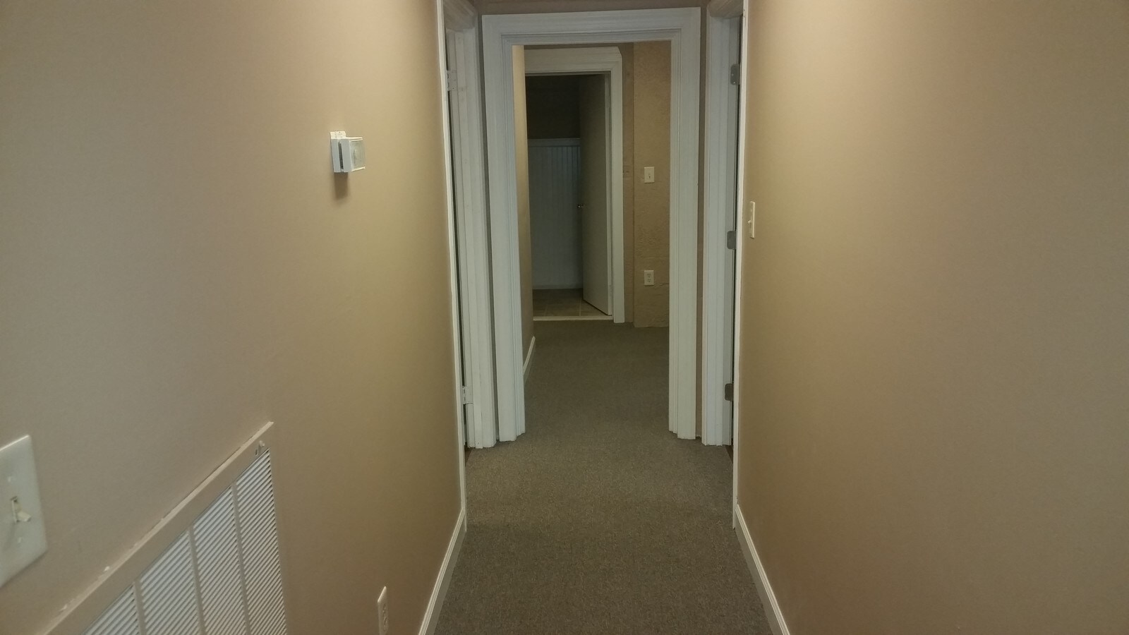 52 W Mercury Blvd, Hampton, VA 23669