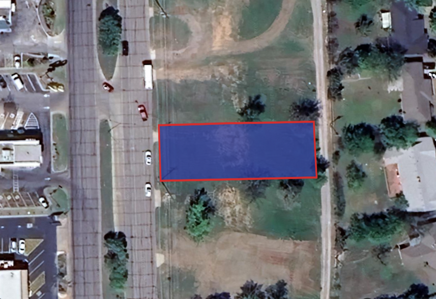 3311 NW Cache Rd, Lawton, OK for sale - Building Photo - Image 1 of 4