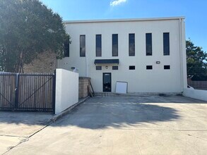 8200 Windway Dr, Windcrest, TX for lease Interior Photo- Image 1 of 6