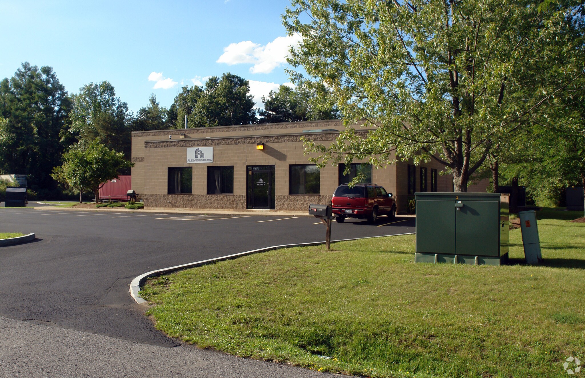 6809 Crossbow Dr, East Syracuse, NY for sale Building Photo- Image 1 of 1