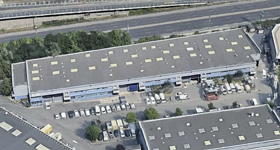Flex in La Courneuve for lease - Aerial - Image 1 of 6
