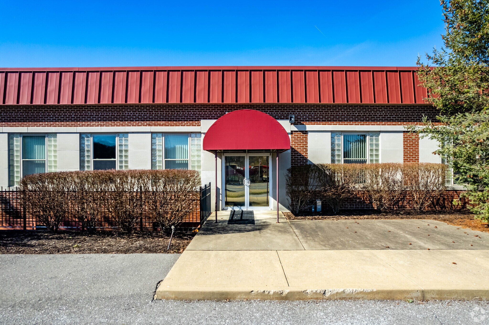21101 Route 19, Cranberry Township, PA 16066 Ehrman Square