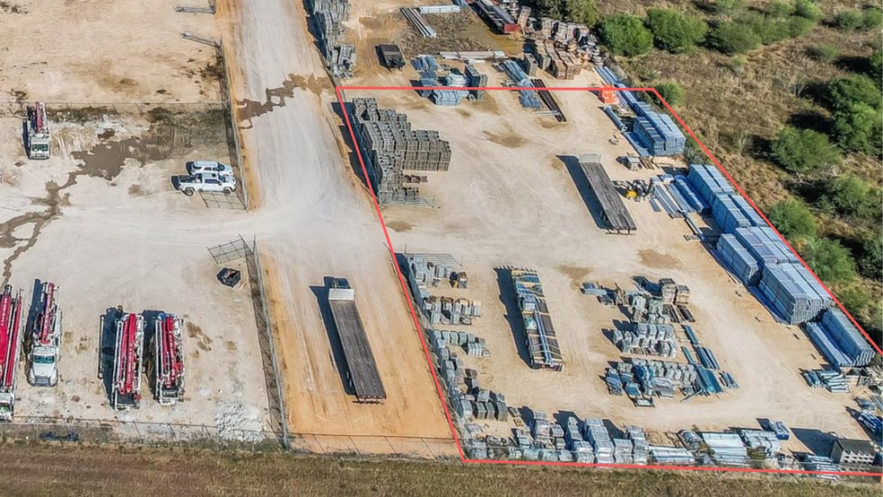 7409 Buttrum Way, New Braunfels, TX for lease - Building Photo - Image 2 of 3