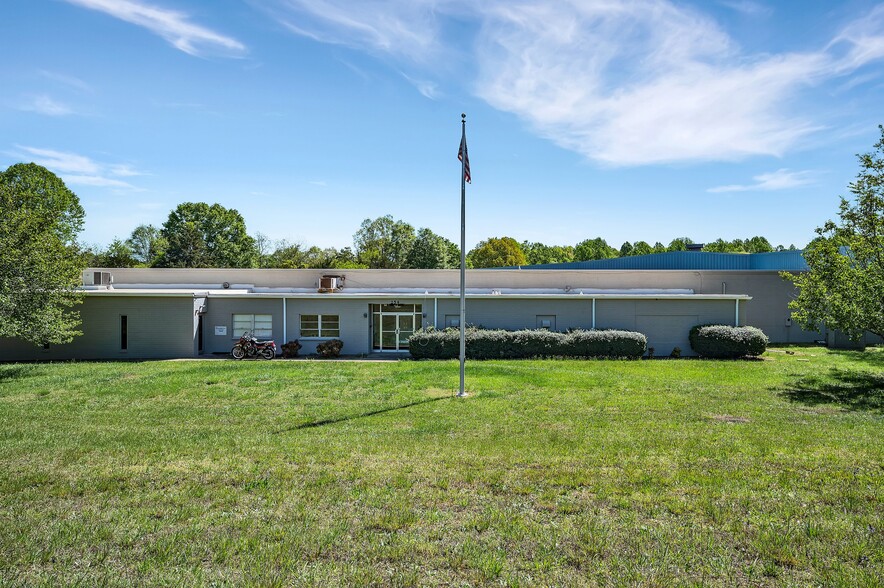 254 Tot Dellinger Rd, Cherryville, NC for sale - Primary Photo - Image 1 of 1