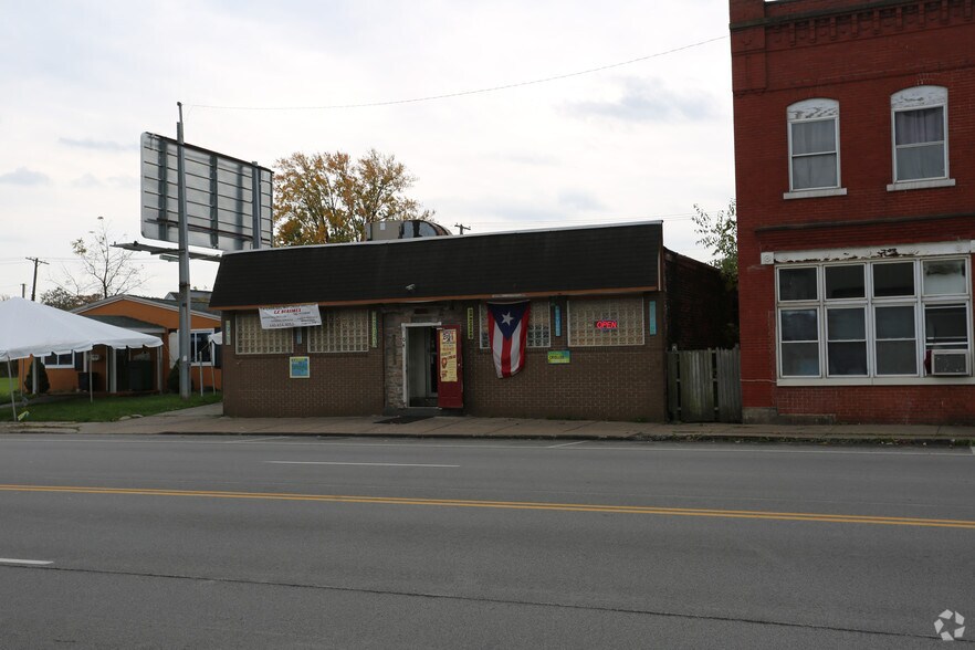 1904 E 28th St, Lorain, OH for sale - Primary Photo - Image 1 of 1
