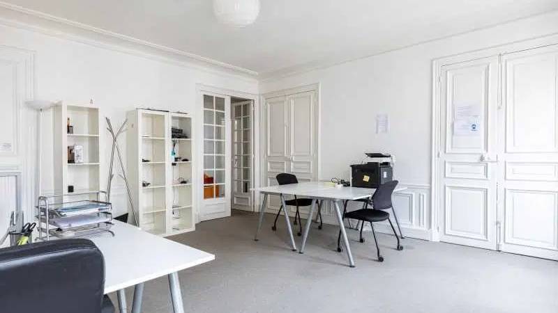 29 Rue Drouot, Paris for lease Interior Photo- Image 1 of 19
