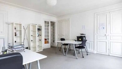 29 Rue Drouot, Paris for lease Interior Photo- Image 1 of 19