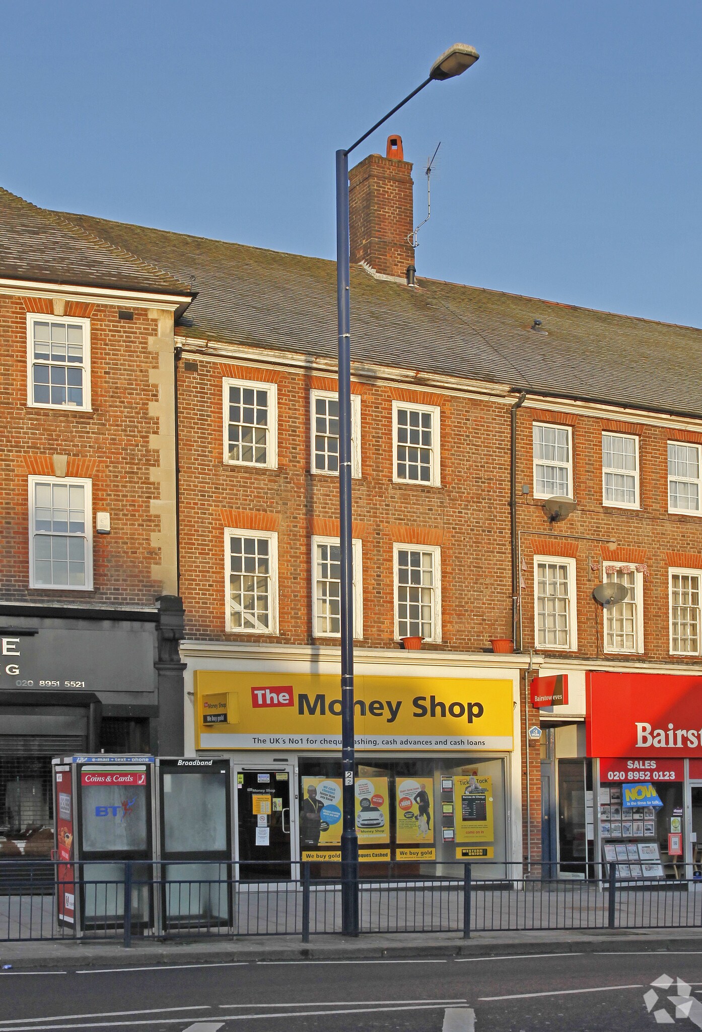 123 Station Rd, Edgware for lease Primary Photo- Image 1 of 3