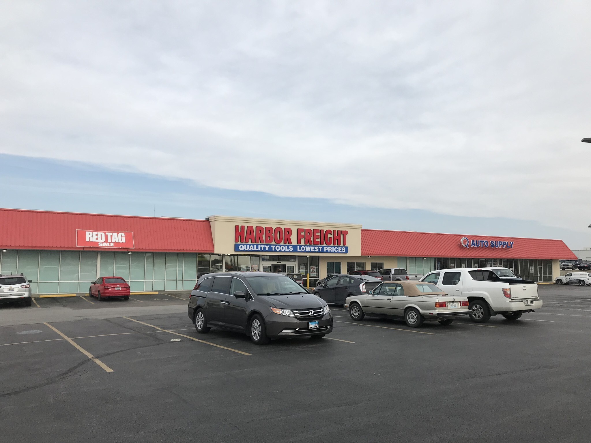 4817 Broadway St, Quincy, IL for lease Other- Image 1 of 15